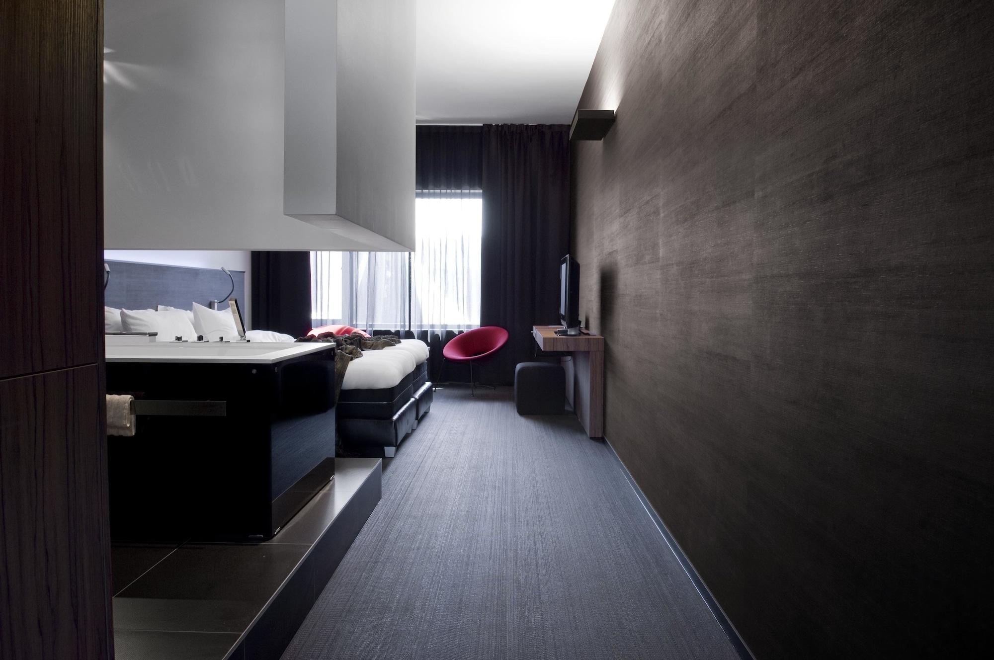 Carbon Hotel Genk Phòng bức ảnh