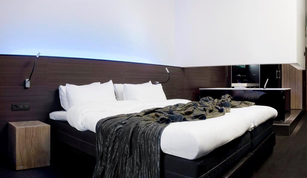 Carbon Hotel Genk Ngoại thất bức ảnh